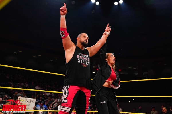 TNAiMPACT2521_JakePainter_vs_EddieEdwards_w-_AlishaEdwards-WM-16.jpg