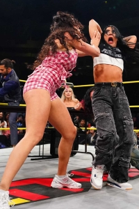 TNAiMPACT2521_Debate_RobertStone_w-_VictoriaCrawford_vs_SantinoMarella_w-_AriannaGrace_TessaBlanchard_MashaSlamovich-WM-29.jpg