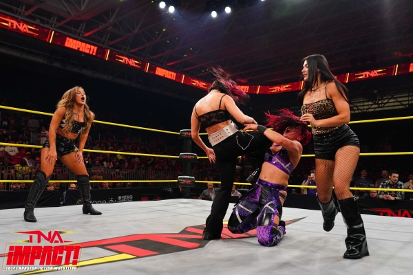 Click to view full size image
==============
TNAiMPACT2527_KillerKelly_vs_MashaSlamovich_FatalInfluence_XiaBrookside_LeiYingLee-WM-45.jpg TNAiMPACT2527_KillerKelly_vs_MashaSlamovich_FatalInfluence_XiaBrookside_LeiYingLee-WM-45.jpg