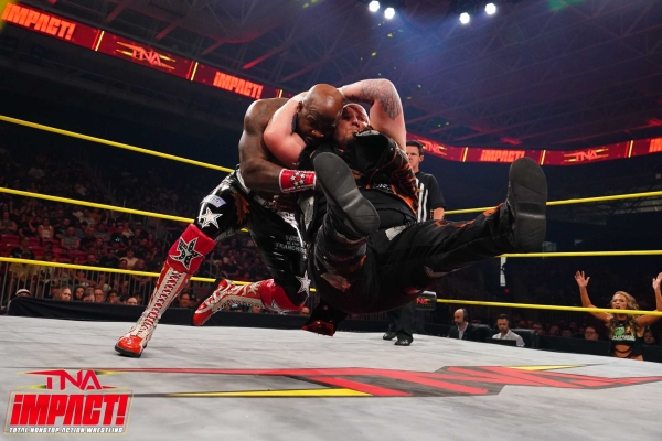 Click to view full size image
==============
TNAiMPACT2529_Moose_w-_AlishaEdwards_vs_SamiCallihan-WM-8.jpg TNAiMPACT2529_Moose_w-_AlishaEdwards_vs_SamiCallihan-WM-8.jpg