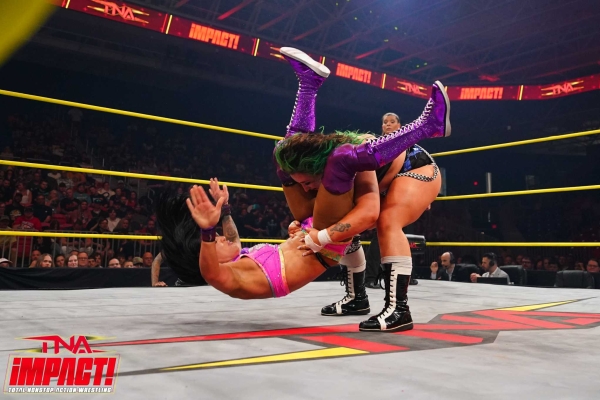 Click to view full size image
==============
TNAiMPACT2529_TessaBlanchard_w-_VictoriaCrawford_vs_DaniLuna_IndiHartwell-WM-19.jpg TNAiMPACT2529_TessaBlanchard_w-_VictoriaCrawford_vs_DaniLuna_IndiHartwell-WM-19.jpg