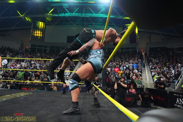 TNAGenesis2025_JoshAlexander_vs_MikeSantana-WM-33.jpg