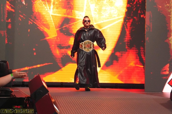 Click to view full size image
==============
TNAGenesis2025_Rosemary_vs_MashaSlamovich_CoraJade-WM-8.jpg TNAGenesis2025_Rosemary_vs_MashaSlamovich_CoraJade-WM-8.jpg