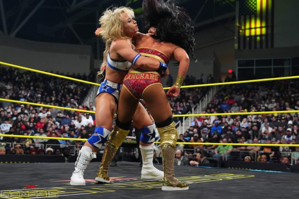 TNAGenesis2025_TessaBlanchard_vs_JordynneGrace-WM-41.jpg
