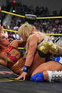 TNAGenesis2025_TessaBlanchard_vs_JordynneGrace-WM-53.jpg