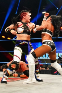 TNAUnbreakable2025_FrankieKazarian_TessaBlanchard_vs_MashaSlamovich_JoeHendry-WM-50.jpg