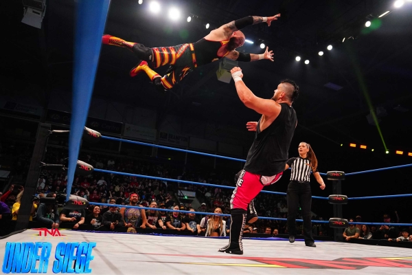 TNAUnderSiege2025_EddieEdwards_w-_AlishaEdwards_vs_CodyDeaner-WM-34.jpg