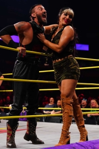 TNA_AAO2025_ManceWarner_w-_StephDeLander_vs_SteveMaclin-WM-8.jpg