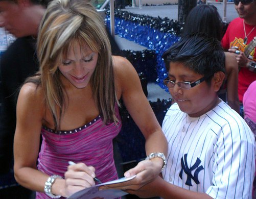 8447172.jpg 8447172.jpg