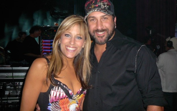 Click to view full size image
==============
7903160.jpg 7903160.jpg