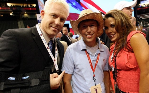 Click to view full size image
==============
7988372.jpg 7988372.jpg