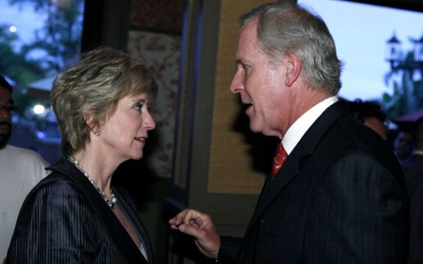 Click to view full size image
==============
6753552.jpg 6753552.jpg