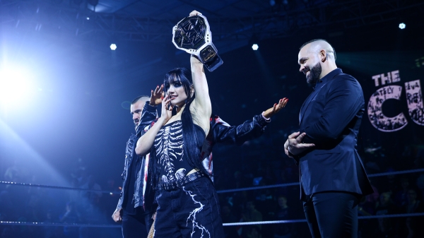 Click to view full size image
==============
001_NXT_11112025KS_25327.jpg 001_NXT_11112025KS_25327.jpg