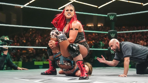 Click to view full size image
==============
013_NXT_11252025GD_65516.jpg 013_NXT_11252025GD_65516.jpg