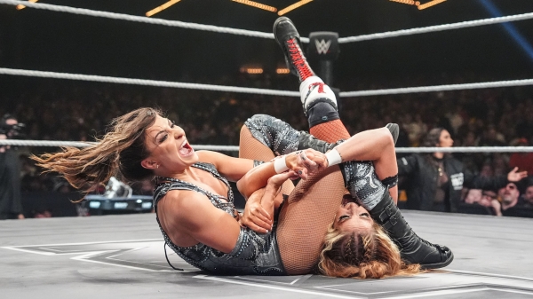 Click to view full size image
==============
038_NXT_11252025GD_66101.jpg 038_NXT_11252025GD_66101.jpg