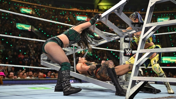 Click to view full size image
==============
020_MITB_06072025MM_27261--31f44a506d3cc15ce8f25ef873ef1882.jpg 020_MITB_06072025MM_27261--31f44a506d3cc15ce8f25ef873ef1882.jpg