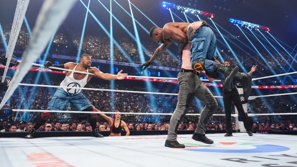 Click to view full size image
==============
062_CLASH_08312025GD_66254.jpg 062_CLASH_08312025GD_66254.jpg