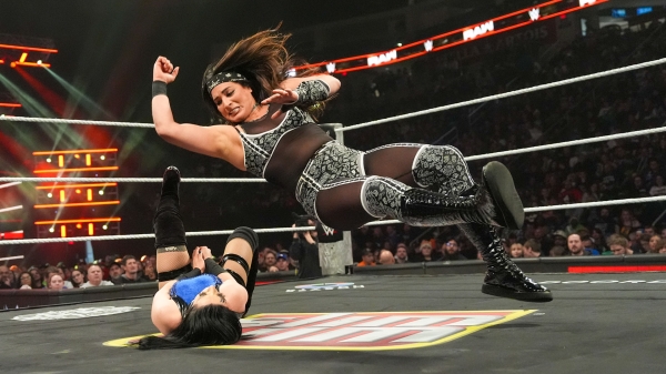 Click to view full size image
==============
35_RAW_12152025RW_16800.jpg 35_RAW_12152025RW_16800.jpg