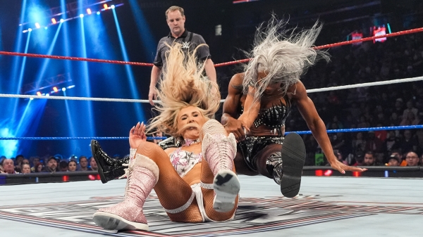 Click to view full size image
==============
039_SNME_11012025RW_19071.jpg 039_SNME_11012025RW_19071.jpg