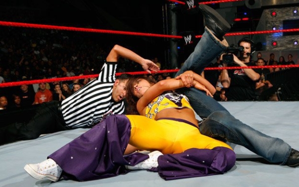 Click to view full size image
==============
5893264.jpg 5893264.jpg