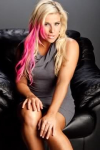 Filename=xlcd1w.jpg
Filesize=16KiB
Dimensions=380x390
Date added=Jun 04, 2024 xlcd1w.jpg